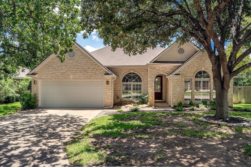 Primary Photo - 29000 Bay Hill Ct