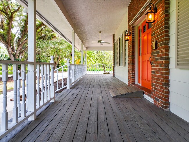 Foto del edificio - 24545 SW 192nd Ave