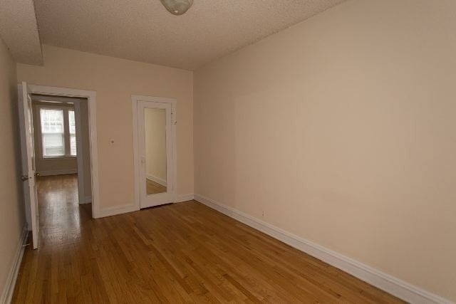 Building Photo - 3522 N Racine Ave