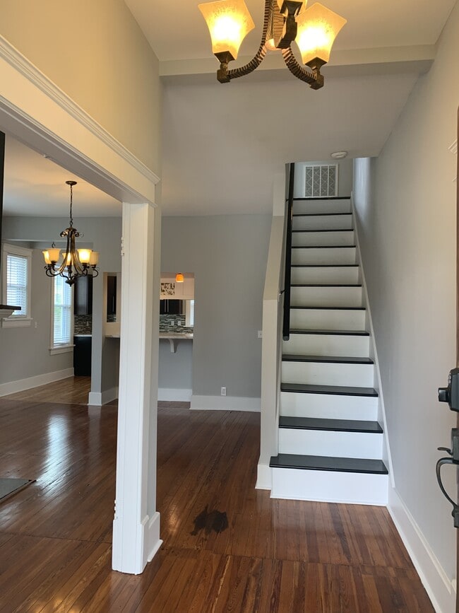 Photo - 2213 10th Ave S House