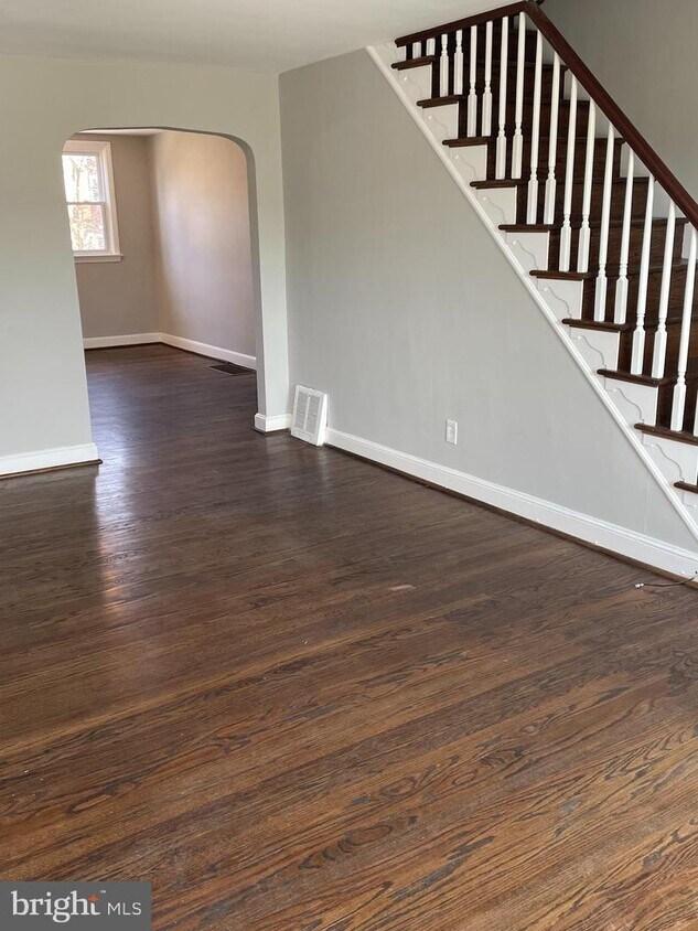 731 Rively Ave, Glenolden, PA 19036 Townhome Rentals in Glenolden PA