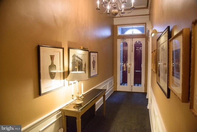 Building Photo - 1927 Spruce St