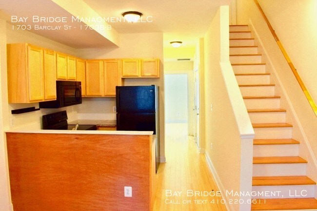 Building Photo - 1703 Barclay St