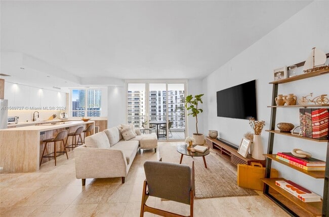 Foto del edificio - 801 Brickell Key Blvd