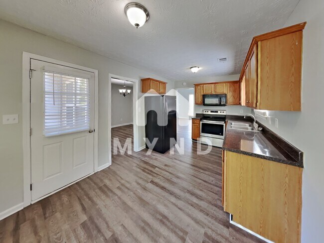 Building Photo - 185 S Barbara Ln