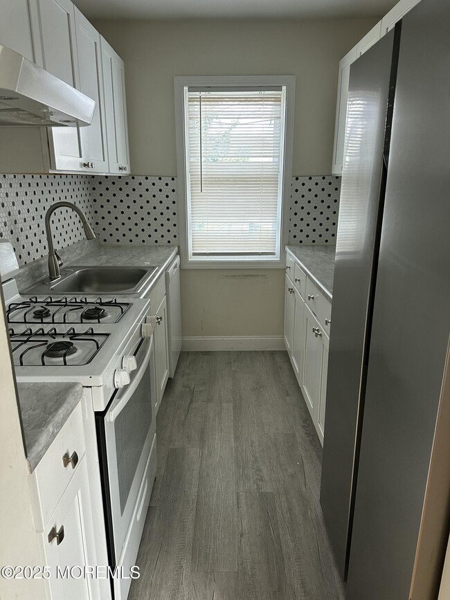 Foto del edificio - 31 Cedar Ave