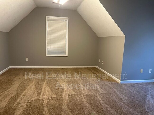 Foto del edificio - 648 Lynchburg St