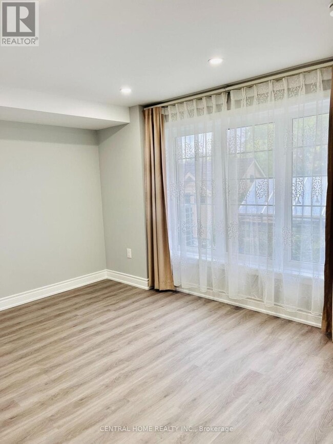 Building Photo - 46 Briarfield Ave
