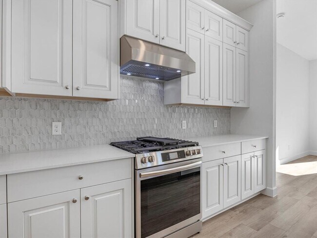Building Photo - 18403 Starlight Vly Trl