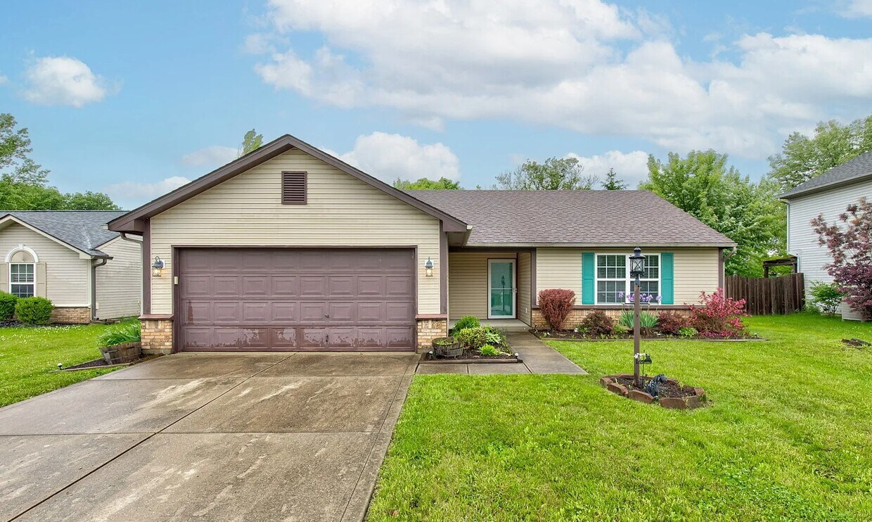 Foto principal - 7918 Bitternut Dr