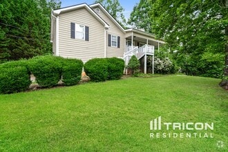 Building Photo - 55 Lakefront Dr