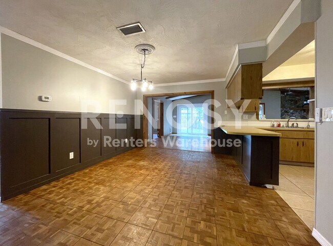Foto del edificio - 802 Embassy Rd