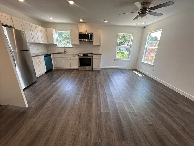 Foto del edificio - 9241 Seeker St