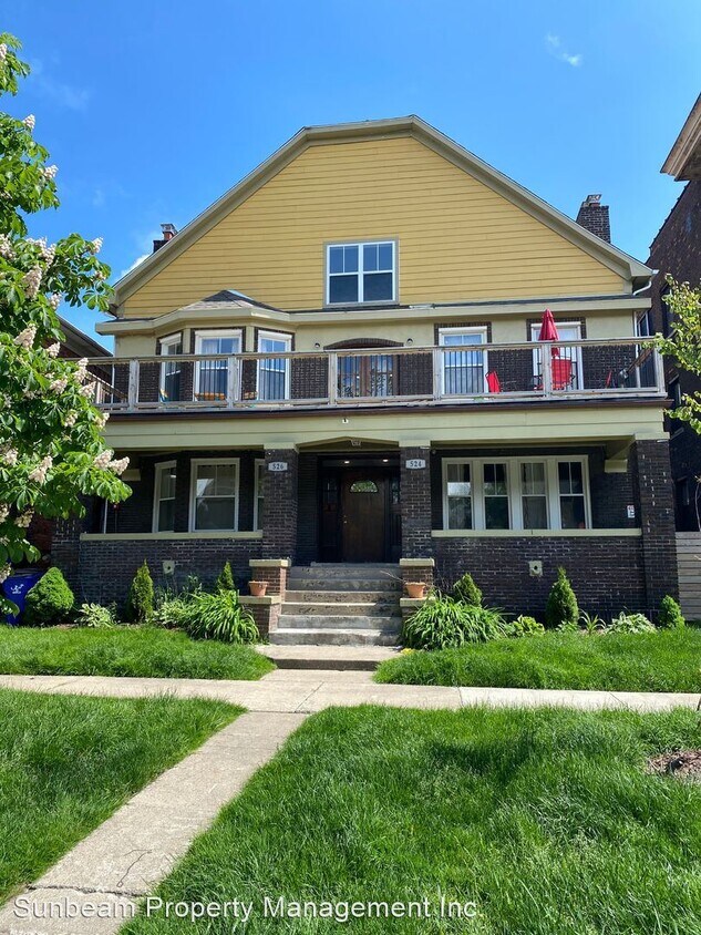 524526 E Kirby St, Detroit, MI 48202 Apartment for Rent in Detroit