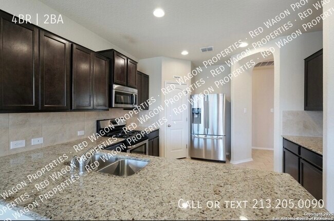 Building Photo - 13819 Murphy Haven