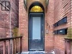 Building Photo - 125 Maitland St