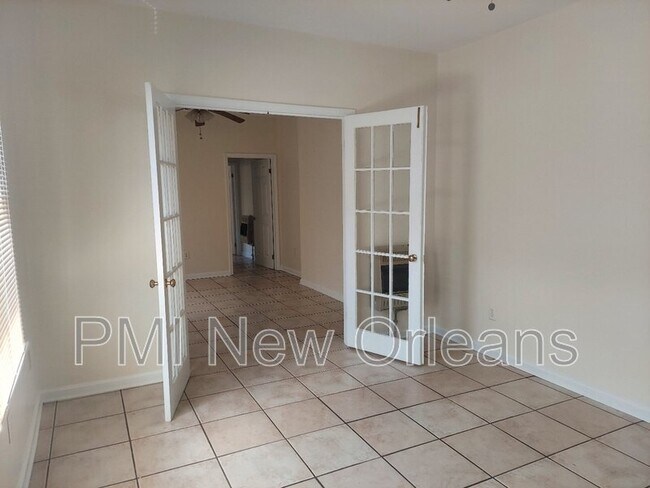 Building Photo - 2244 N Miro St