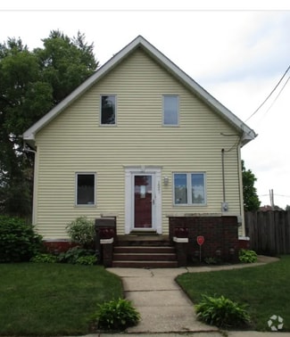 Building Photo - 1621 13th Ave