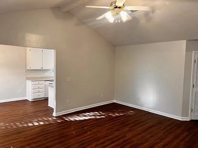 Foto del edificio - 311 Melrose Ln