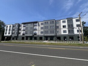 Building Photo - 211 Ferry Blvd Building Photo - 211 Ferry Blvd