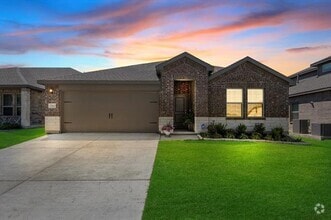 Building Photo - 7313 Mayplace Dr