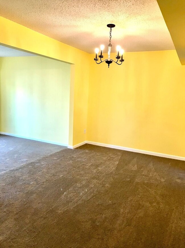 Foto del edificio - Charming 3-Bedroom Townhome in VB "ASK ABO...