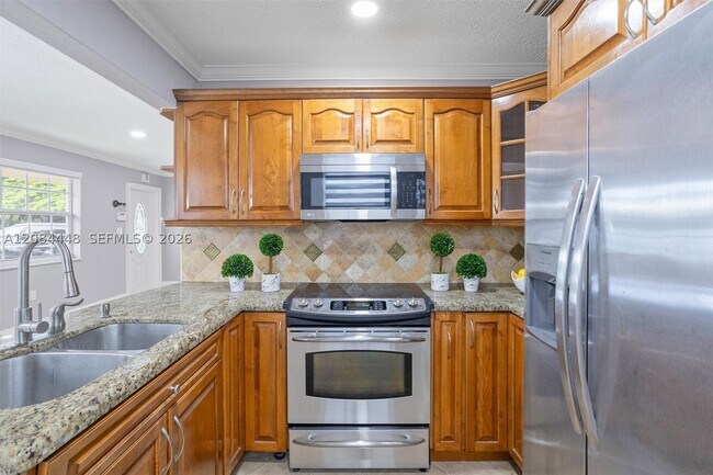 Foto del edificio - 3240 SW 69th Ave