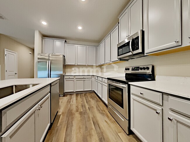Foto del edificio - 285 Stone Arbor Ln