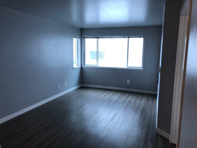 Foto del edificio - 1527 12th Ave S