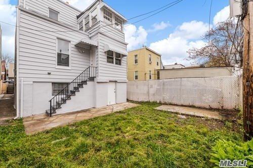 Building Photo - 1839 Wallace Ave