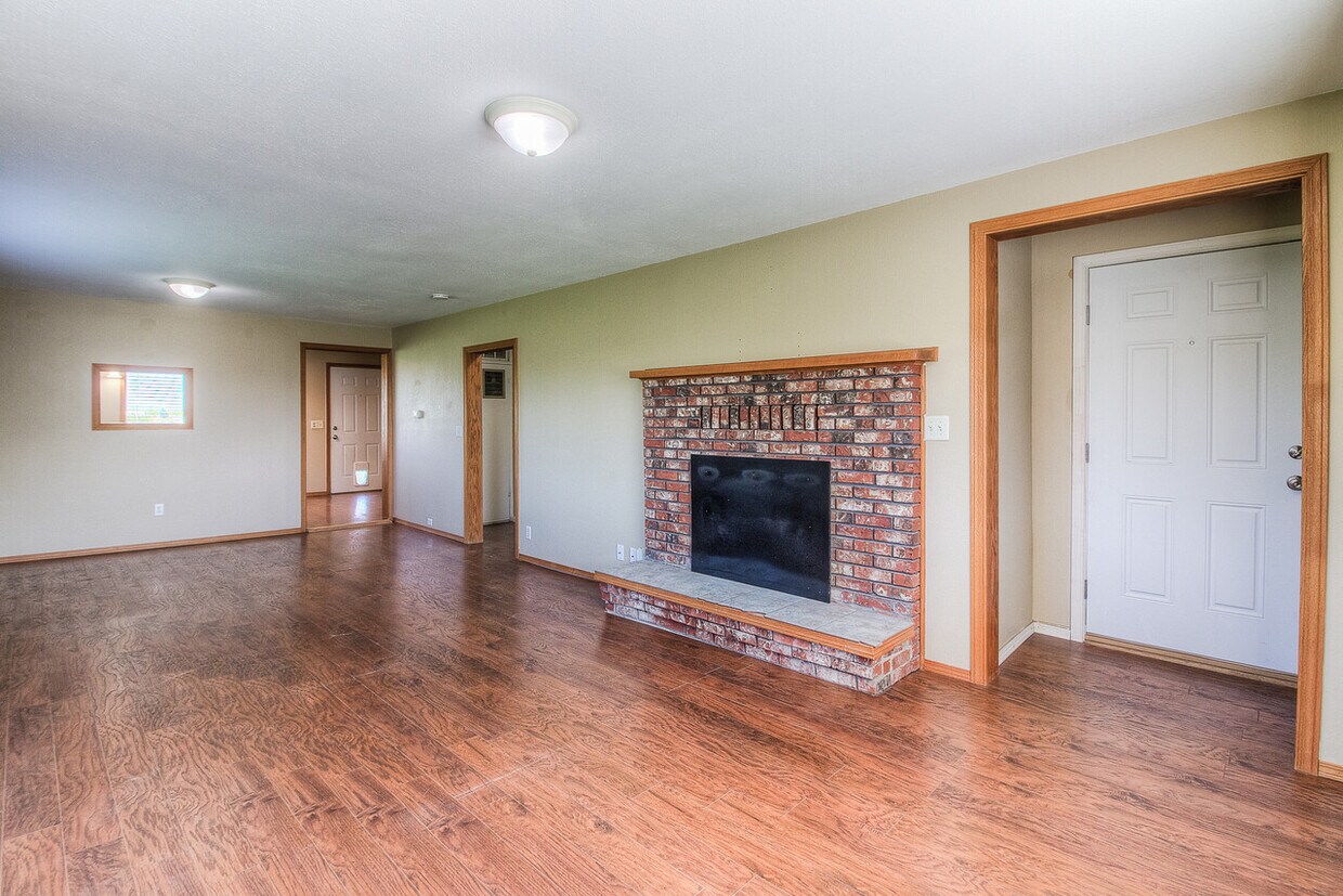 Foto del edificio - 96th Ave