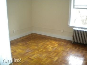 Foto del edificio - 14304 Cherry Ave