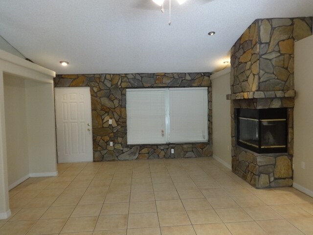 Foto del edificio - 855 Tejon Avenue SW