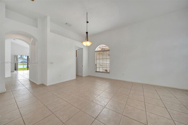 Foto del edificio - 7314 NW 19th Ct