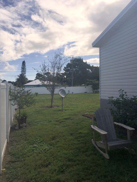 Foto del edificio - 5277 SE Driftwood Ave