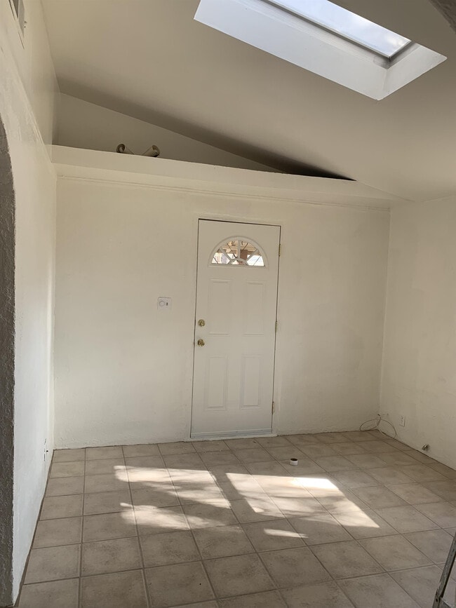 Building Photo - 3025 N Richey Blvd