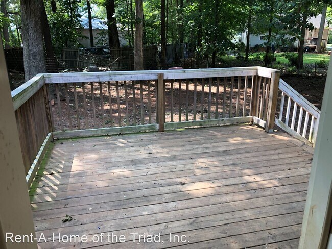 Building Photo - 3 br, 1 bath House - 2448 Watkins Grove
