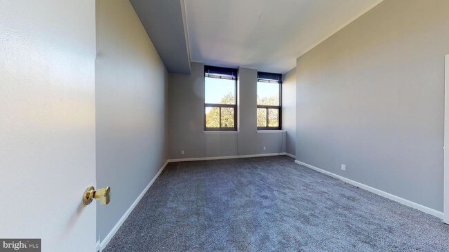 Building Photo - 1715 15th St NW