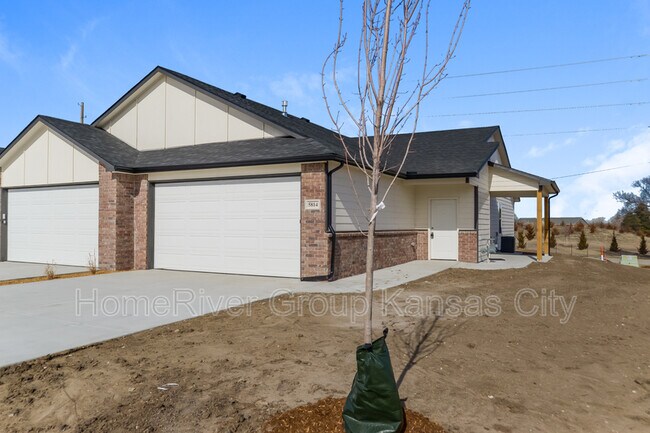 Foto del edificio - 5814 E Bristol St