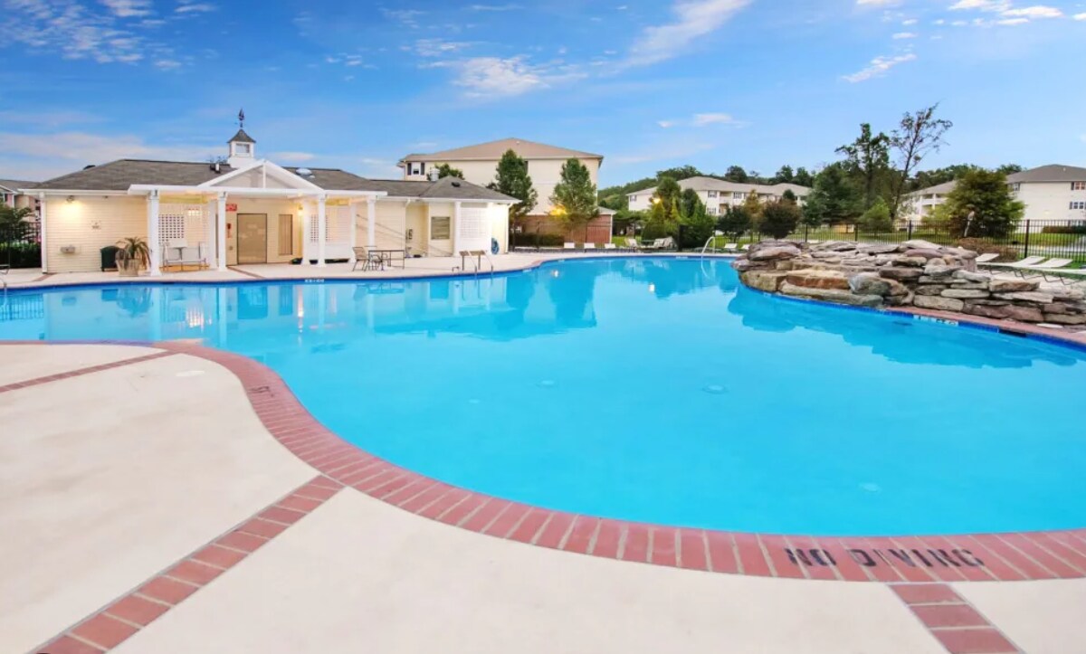 Primary Photo - 7802 Hardwick Dr