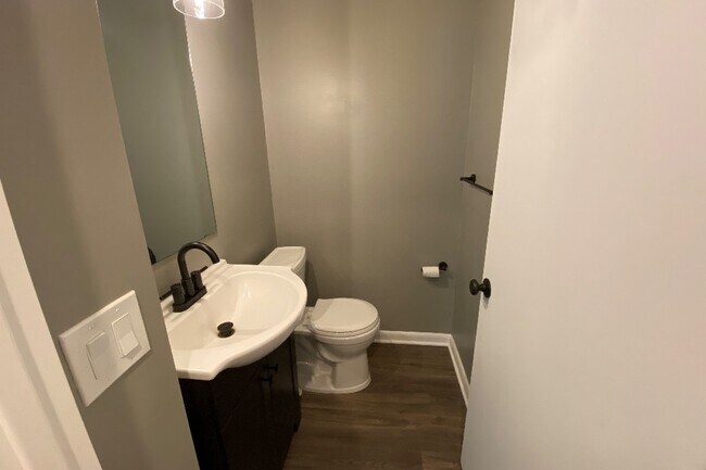 Powder room - 35 Farmbrook Dr