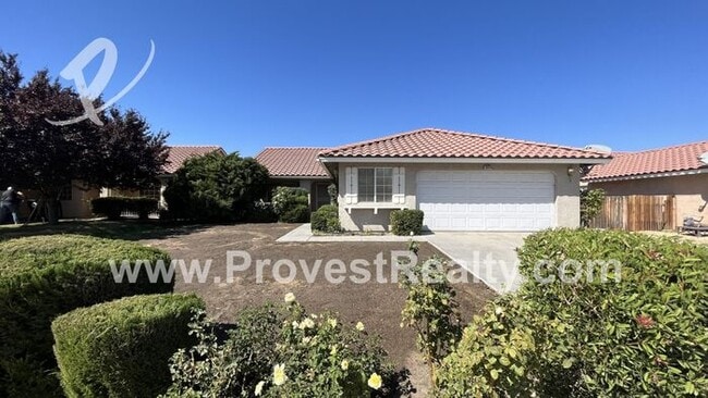 Foto del edificio - 3 Bed, 2 Bath Home in Victorville!!!