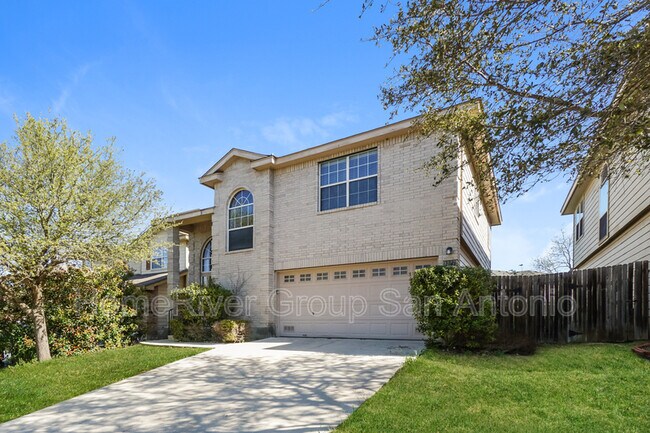 Foto del edificio - 9327 Bartlett Falls