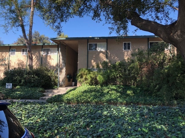 Building Photo - 1341 E Orange Grove Blvd