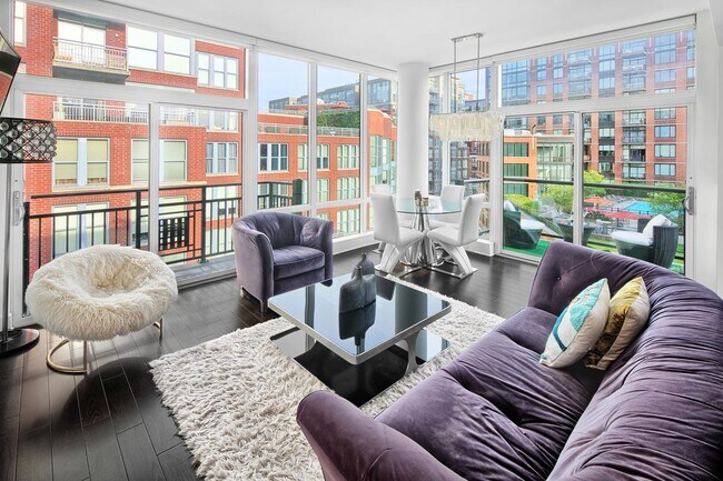 Foto del edificio - 1100 Maxwell Ln