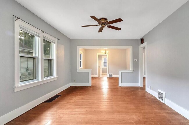 Living Room - 1149 Wilber St