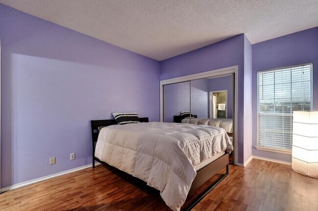 B2 (unfurnished) - 700 S 1st St