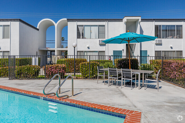 Pool - The Arches Apartments