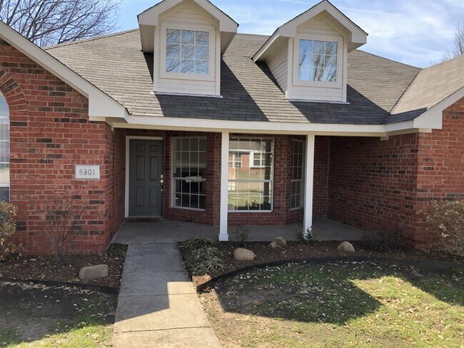 Building Photo - 8301 Kent Dr