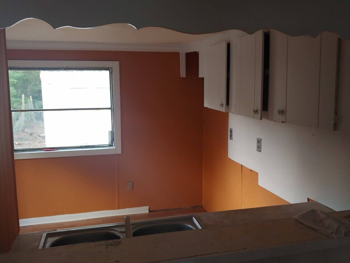 Building Photo - 4089 Oliver Dr